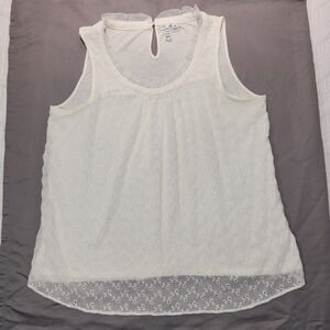 ELLE Blouse Women Sleeveless Eyelet Embroidered  Ivory keyhole‎ back Ruffles M